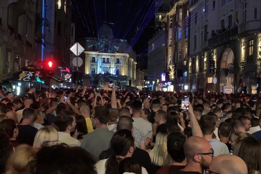 SARAJEVO SPREMNO ZA NOVI SPEKTAKL: Policija osigurala više od 40 događaja, pred Solomunov nastup stižu posebne mjere