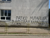 SKANDAL U BRATUNCU: Djecu dočekali grafiti zločinaca na mjestu gdje su krvnički ubijani Bošnjaci