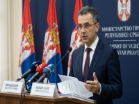 MINISTAR PRAVDE SRBIJE SE HITNO OGLASIO: Da li će ratnom zločincu Mladiću biti oduzet čin generala?