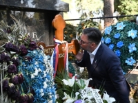 ISAK PITA VIJEĆA MINISTARA BiH: Je li država BiH finansirala odlazak svog ministra na grob ratnog zločinca Ratka Mladića?