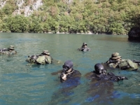 ŠTA HELEZ ZNA O OVOM: Odjekuju rafali uz samu granicu, povratnike zastrašuju, a nema kontakata sa Vladom Srbije
