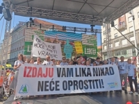 DESETINE HILJADA NA ULICAMA ZAGREBA: Građani dali rok Plenkovićevoj vladi - 'Dosta je više'