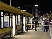 'SB' NA LICU MJESTA: Krvave scene u sarajevskom tramvaju, jedna osoba izbodena nožem