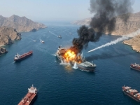 HAOS U ZALJEVU: Iranski brod pogođen projektilom, ima mrtvih i ranjenih