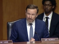 SENATOR MURPHY PITAO KANDIDATE ZA AMBASADORE SAD U SRBIJI I BiH: 'Da li biste pomogli predsjednikovom sinu da razvije privatni biznis na Balkanu?'