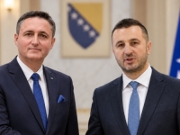 PRVOBITNO POTVRDIO: Efendić tvrdi da je Bećirović namjerno tek jučer obavijestio da ne može biti na debati zbog sjednice UN-a, kako se ne bi odredio drugi termin