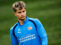 BIO JE ODLIČAN U PRVENSTVENOJ UTAKMICI: Trener PSV-a donio odluku o Esmiru Bajraktareviću pred večerašnji duel Lige prvaka protiv Shakhtara