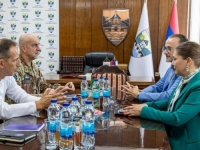 EUFOR POSLAO PORUKU IZ PRIJEDORA I KOZARSKE DUBICE: 'Kontinuiranim dijalogom i vidljivim prisustvom širom BiH...'