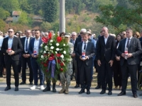 DELEGACIJA GRADA MOSTARA: Kordić i Rahimić na obilježavanju zločina nad hrvatskim civilima u Grabovici
