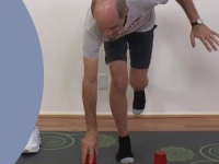 KUĆNI TEST KOJI MOŽE SPASITI ŽIVOT: Koliko dugo možete stajati na jednoj nozi...