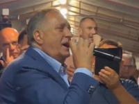 'DODIK I OD MUZIKE UZIMA PARE...': Nestvarne scene pod vašarskim šatorom na predizbornom skupu SNSD-a...