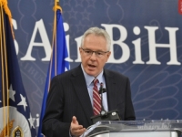 MURPHY KRITIKOVAO ŠUTNJU AMERIČKE ADMINISTRACIJE ZBOG SAHRANE MLADIĆA: 'To bi trebalo mnogo više da brine ljude'