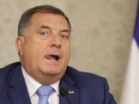 DODIK U VELIKOM RASKORAKU: Trump potpisao zakon koji može udariti i na one koji sarađuju s Rusijom