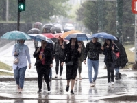 GRMI, SIJEVA, VRIJEME SE MIJENJA: Stižu obilni pljuskovi i pad temperature...