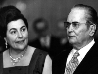 NIJE ODMAH PALA NA NJEGA: Jovanka priznala zašto je odbijala Tita iako je bio najmoćniji čovjek države