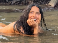 GOLA KAO OD MAJKE ROĐENA: Salma Hayek zapalila internet fotografijama za svoj 60. rođendan
