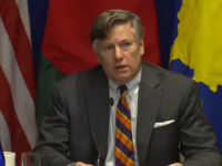 PANIKA ZBOG 'ZLATNOG TELETA' U BEOGRADU: Otkriveni bizarni mejl američkog moćnika koji trese State Department
