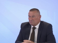 ZAVRŠIO TRI ILI ČETIRI FAKULTETA?: Nevjerovatan lapsus ministra Arnauta u programu uživo (VIDEO)