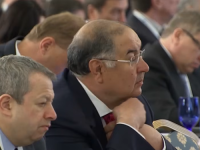 OVAJ ČOVJEK JE 'POCIJEPAO' EU: Zbog njegovog bogatstva buknuo je diplomatski rat u Briselu