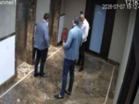 ŠOKANTAN SNIMAK UZDRMAO RS: Blanuša i Dodik ispred lifta, lider SDS-a ponudio objašnjenje, Vukanović neće ni da čuje (VIDEO)