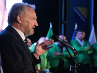 'JA IZDATI NE ZNAM': Izetbegović pred prepunom salom najavio konačni povratak SDA na vlast 4. oktobra