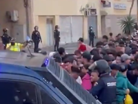 TOTALNI KOLAPS U CEUTI: Policija pucala dok su migranti pokušavali probiti kordon
