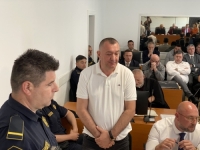 SLUČAJ KOJI JE ZGROZIO JAVNOST: Pred Kantonalnim sudom u Tuzli nastavljeno suđenje dvanaestorici policajaca