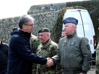 VUČIĆ OKUPIO VOJNI VRH: Vojska Srbije u Sandžaku 'razbija neprijatelja', u publici i Dodik (VIDEO)