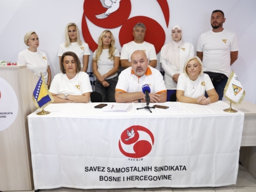KRIZA U KANTONU SARAJEVO: Sindikat najavio generalni štrajk u KS, nastava bi mogla stati 1. oktobra