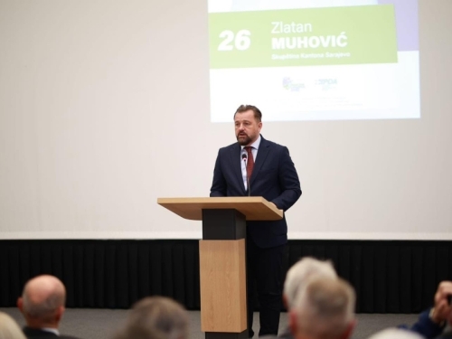 NERMIN OGREŠEVIĆ U SARAJEVU PORUČIO: 'Vrijeme je za politiku koja ima kičmu'