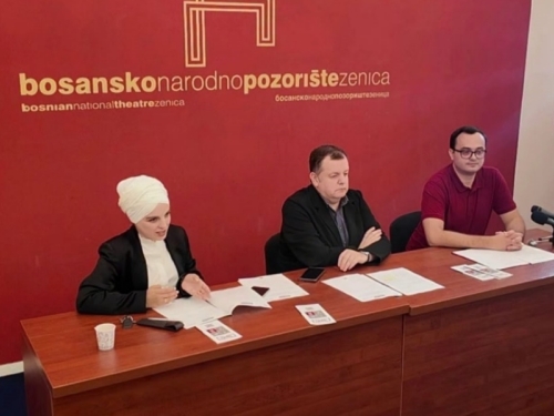 ZAVJESA SE DIŽE U ZENICI: Predstavom o Mujagi Komadini počinje 25. festival bosanskohercegovačke drame