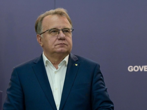PREMIJER FEDERACIJE BiH NERMIN NIKŠIĆ ZA 'SB': 'Što nisu 2018. godine pravili koncentracijsku vladu nego su blokirali uspostavu vlasti i ostali 4 godine u tehničkom mandatu'