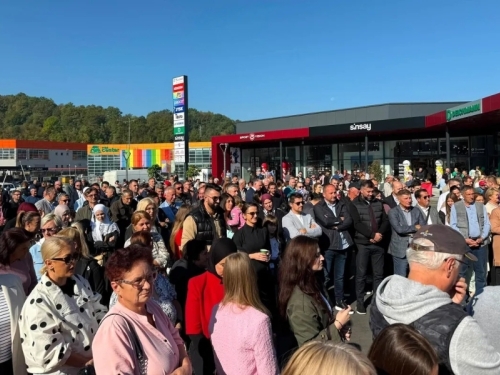 OTVOREN 'S CENTAR', VELIKA INVESTICIJA BH. KOMPANIJE: 80 novih radnih mjesta, 600 parking mjesta i poznati brendovi