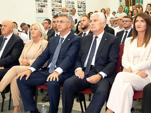NEUGODNO, U MOSTARU: Premijer Hrvatske nije očekivao ovo pitanje, ali sada je sve jasno...