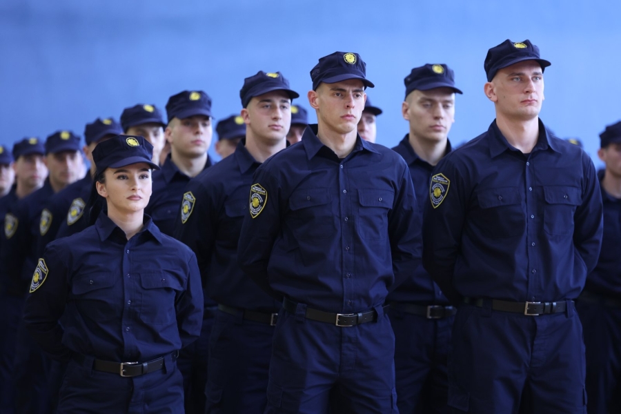 'SB' U POLICIJSKOJ AKADEMIJI FMUP-a: MUP ZDK bogatiji za 183 kadeta (FOTO)