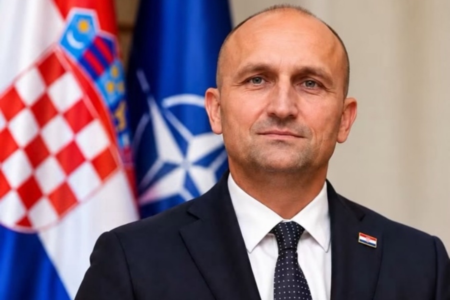 DRAMA NA HRVATSKOM NEBU: Rafale presreo putnički Boeing, Anušić otkrio šta se dogodilo i potvrdio historijski presedan