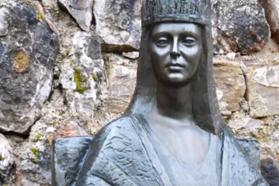NAJPOZNATIJA BOSANKA ZA KOJOM ŽENE I DANAS ŽALE: Supruga su joj smaknuli, djecu oteli, a ona je umrla prognana, daleko od svoje rodne grude…