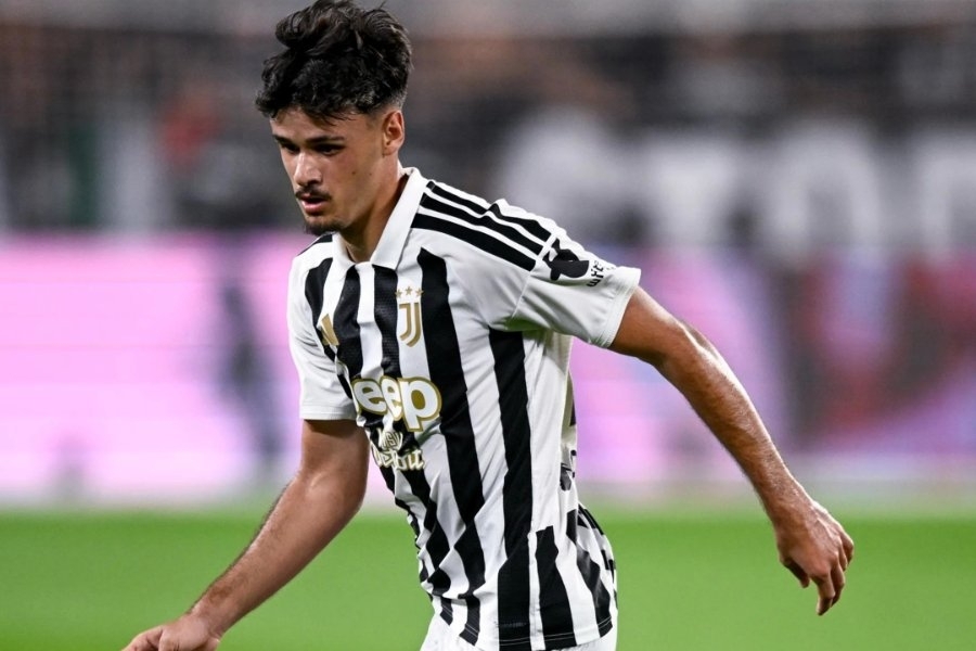O NJIMA BRUJI ITALIJA: Spalletti na poluvremenu zamijenio Alajbegovića, pa doživio debakl kod kuće...