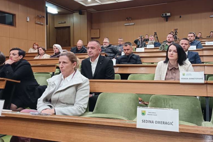 NAPETO U ZENICI: Zatražena nova hitna sjednica Gradskog vijeća Zenica i usvajanje cijena grijanja...