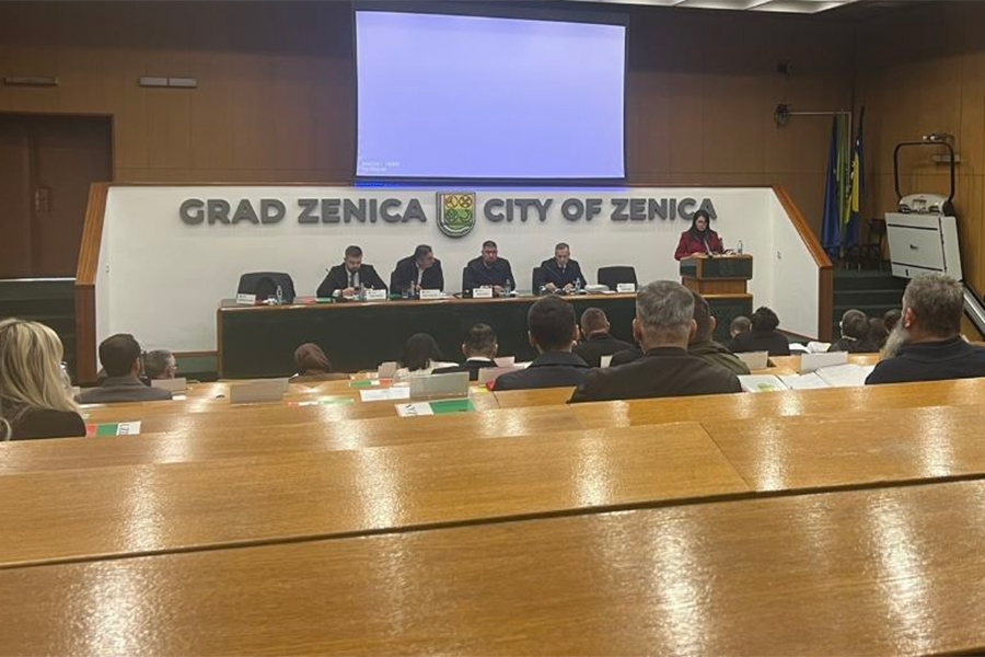 PIŠI PROPALO: Građani Zenice prepušteni na milost i nemilost političara, radijatori još uvijek hladni...