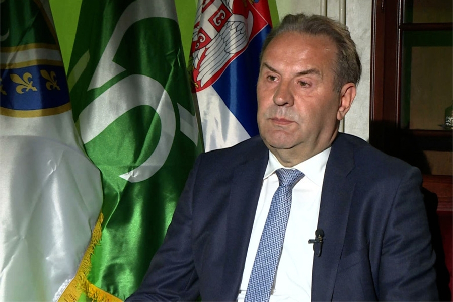 RASIM LJALJIĆ U NOVOM PAZARU: 'U nedjelju se održavaju presudni izbori, glasajte za...'