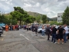 DRAMA ISPRED MOSTARSKOG KOMUNALNOG: Otpušteni radnici jutros stigli pred kapiju preduzeća, traže povratak na radna mjesta...