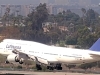 DRAMA NA AERODROMU: Pogledajte kako je pilot brzim manevrom izbjegao katastrofu...