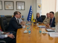 AMERIČKE VEZE I POSLOVI U BiH: Šta povezuje ostavku ambasadorice SAD-a u Grčkoj, Južnu interkonekciju i lobiranje za Dodika?