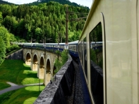 LUKSUZNI VOZ U STILU ORIENT EXPRESSA PROLAZIT ĆE KROZ BiH: Putnici će obilaziti Sarajevo i Mostar, a cijena je...