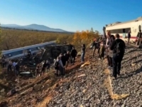 STRAŠNA TRAGEDIJA: Sudarila se dva brza voza u Španiji, najmanje 46 ljudi poginulo