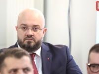 ADNAN ŠTETA ŽESTOKO O POLITIČKIM PROTIVNICIMA: 'Obećavaju avione, nisu kredibilni. SDP i SDA ne mogu zajedno, jer mi tako kažemo'