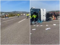 UŽASNA NESREĆA U TURSKOJ: U sudaru turističkog autobusa i kamiona ima puno mrtvih i povrijeđenih (FOTO)