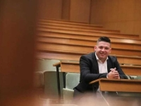 LAŽIRAO PRIČU O MILIONIMA PA ZAVRŠIO IZA REŠETAKA: Federalni zastupnik Kenan Uzunović osuđen na godinu zatvora zbog lažnog iskaza