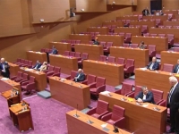 DRAMA U HRVATSKOM SABORU TRAJALA DO DVA SATA UJUTRO: 'Hrvatska je država u koju građani ne mogu unijeti kolut sira iz Hercegovine...'